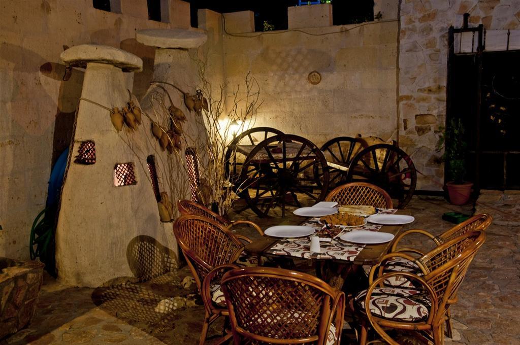 Adanos Konuk Evi أفانوس المظهر الخارجي الصورة