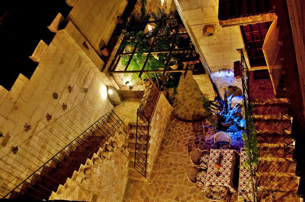 Adanos Konuk Evi أفانوس المظهر الخارجي الصورة