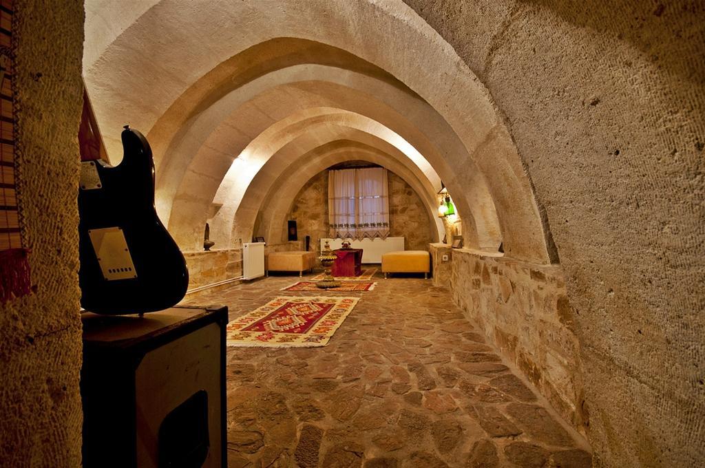 Adanos Konuk Evi أفانوس المظهر الخارجي الصورة