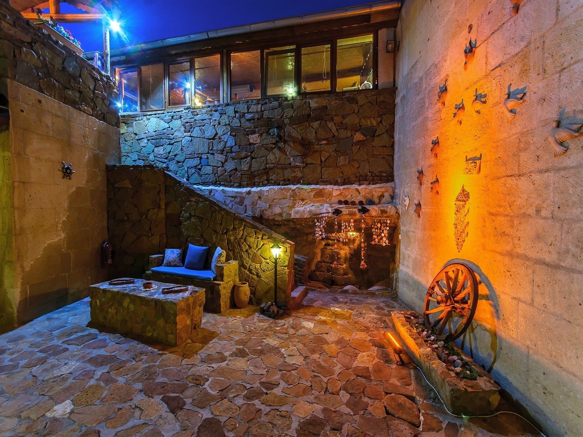 Adanos Konuk Evi أفانوس المظهر الخارجي الصورة