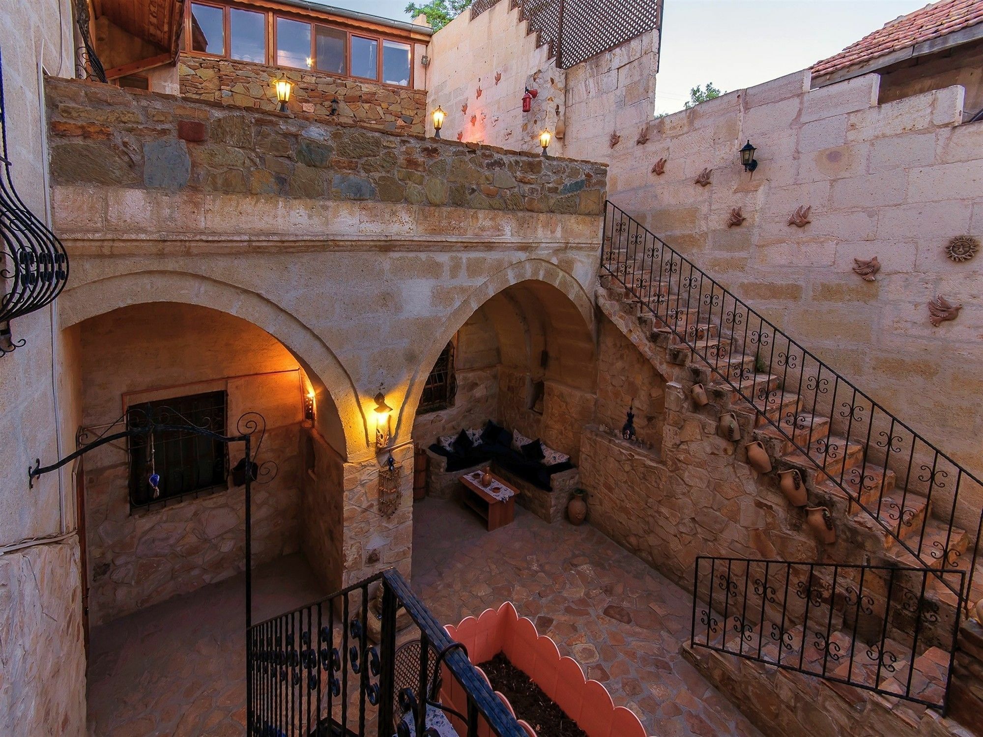 Adanos Konuk Evi أفانوس المظهر الخارجي الصورة